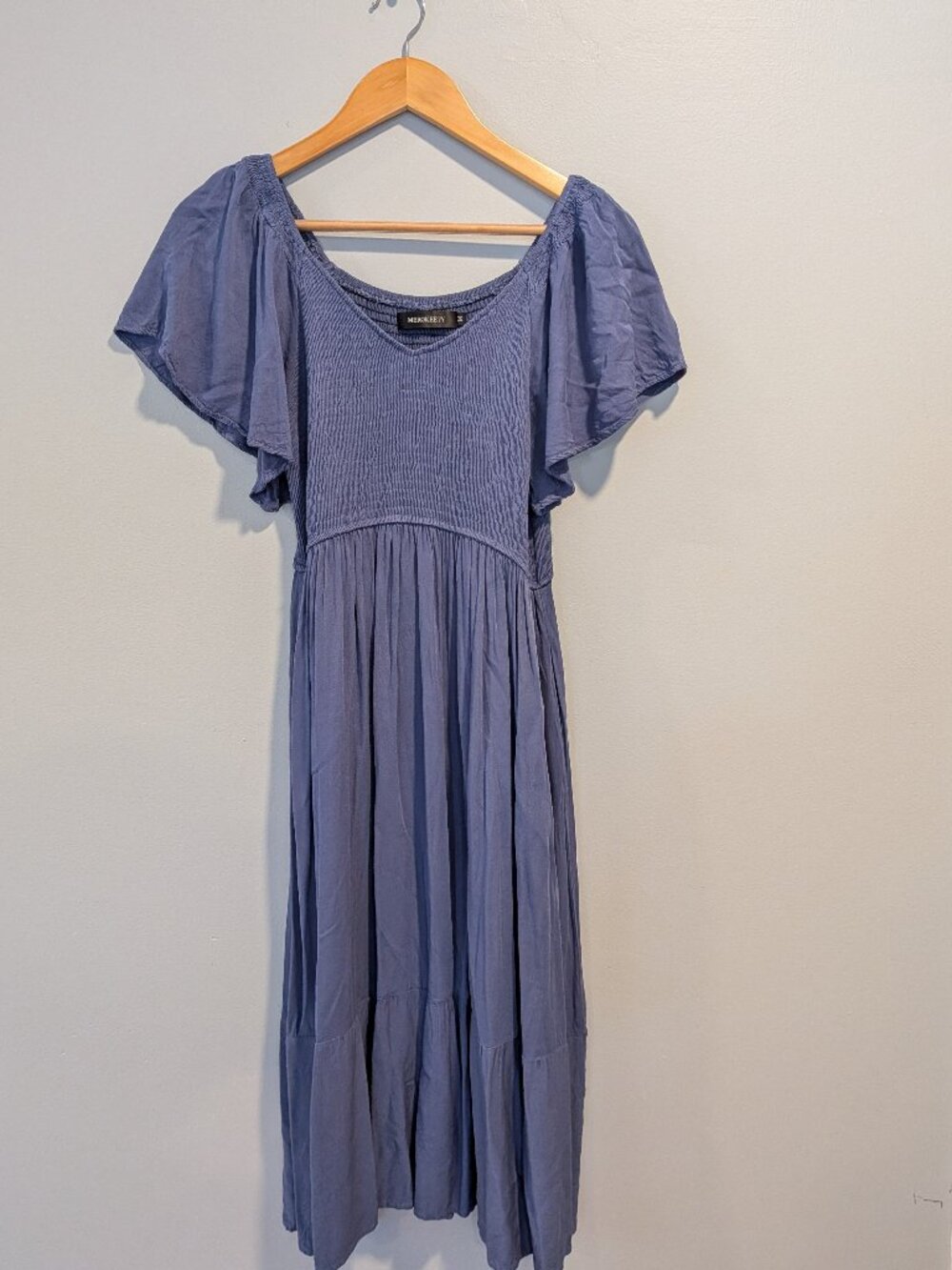 Merokeety blue below the knee length dress with pockets!